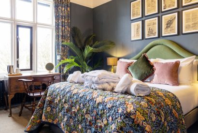 A bedroom at Windermere Retreat, Cumbria