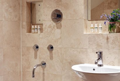 The bathroom at Dart Cottage, Devon