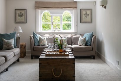 The lounge at Hedge Farmhouse, Buckinghamshire