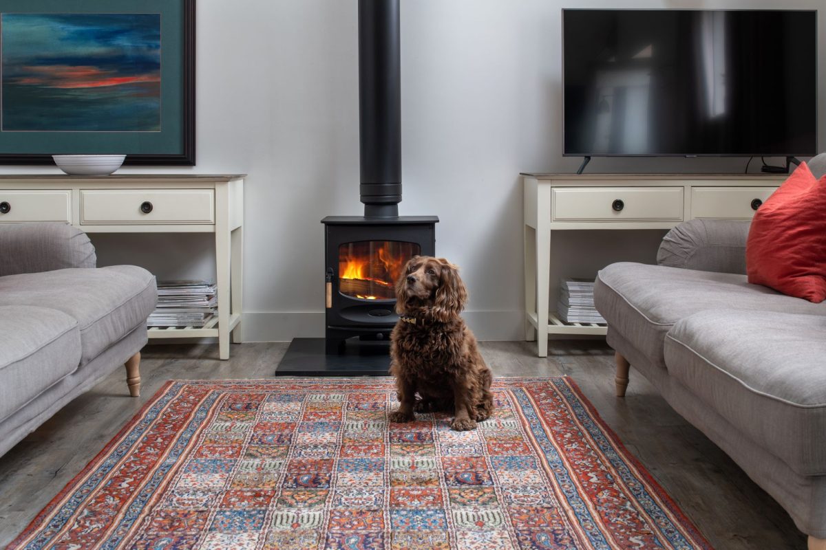 The sitting room at Bix Cottage, Chiltern Hills