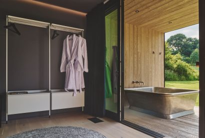 The king size bedroom at Hygge Hideaway, Somerset