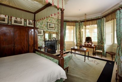 A four poster bedroom at Langdon Manor, Yorkshire Dales