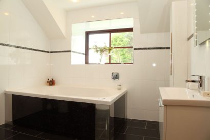 A bathroom at Stuart House, St Andrews