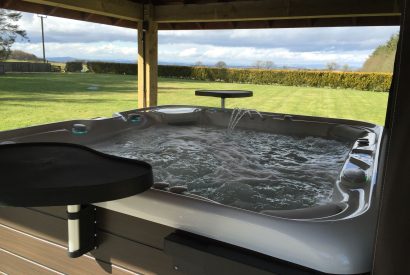 The hot tub at Mackenzie House, St Andrews