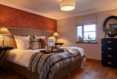 A super-king size bedroom at Mackenzie House, St Andrews