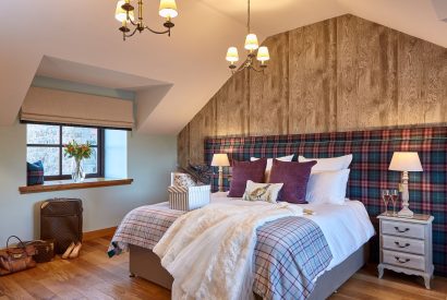 A super-king size bedroom at Mackenzie House, St Andrews