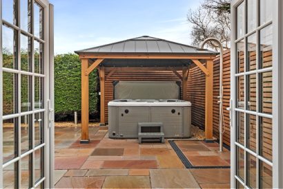 The hot tub at The Old School, Oxwich