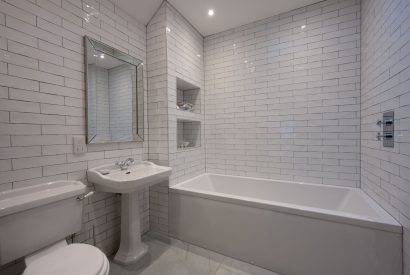 A bathroom at Fernbrae Farmhouse, Perthshire