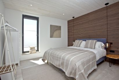 Super king-size bedroom at Seascape House, Cornwall