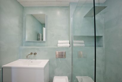 A bathroom at Seascape House, Cornwall
