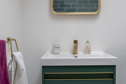 A bathroom at Bracken Barn, Devon