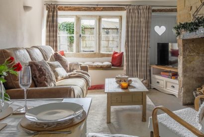 The open plan living space at Heartview Cottage, Cotswolds