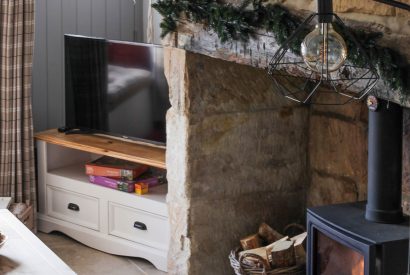 The living room at Heartview Cottage, Cotswolds