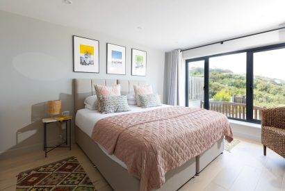 A king sized bedroom at Tamarind Tide, Cornwall