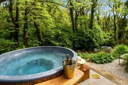 The hot tub at The Enchanted Cottage, Cornwall