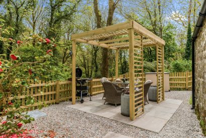 Outdoor dining at The Enchanted Cottage, Cornwall