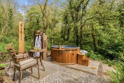 The hot tub at The Enchanted Cottage, Cornwall