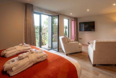 A super king sized bedroom at Crescent House, Lake District
