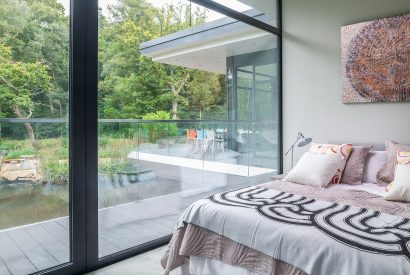 A king sized bedroom at The Bridge House, Hampshire