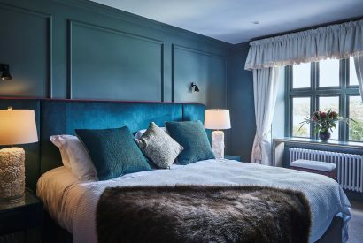 A super king sized bedroom at Ty Culfor, Anglesey