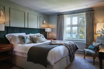 A super king sized bedroom at Ty Culfor, Anglesey
