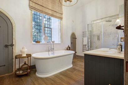 The freestanding bath at Priory East Gate, Essex