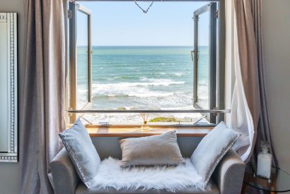 Sea views at Lightkeepers Cottage, Cornwall