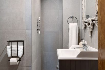 A bathroom at The Priory Gatehouses, Essex