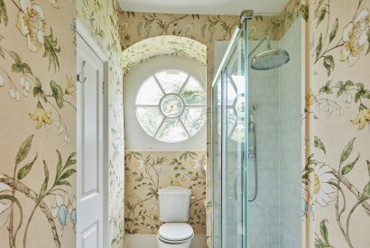A bathroom at North Wessex Manor, Oxfordshire