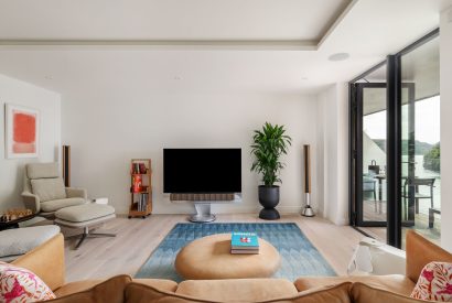 The living room at Ocean Eyes, Devon