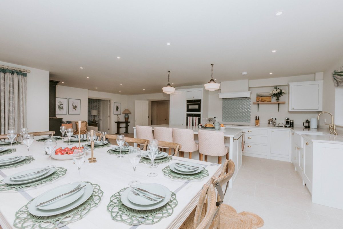The kitchen dining area at Havenwood, Oxfordshire