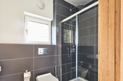 A bathroom at Stag Cabin, Loch Lomond