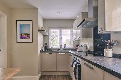 The kitchen at Bay Tree Cottage, Cotswolds