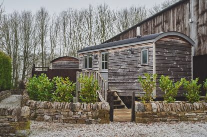 The exterior of Falcon's Hut, Peak District