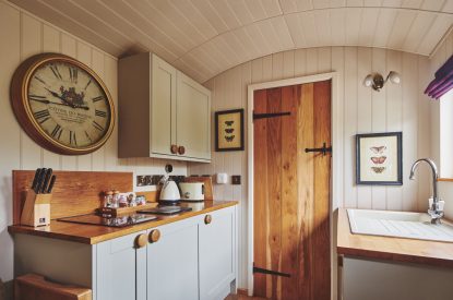 The kitchen area at Eagles Hut, Peak District