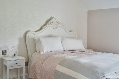 A double bedroom at Heron House, Peak District