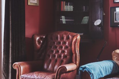 A living room at Heron House, Peak District