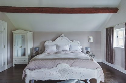 A double bedroom at Heron House, Peak District
