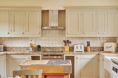 The kitchen at Wordsworth Cottage, Cotswolds