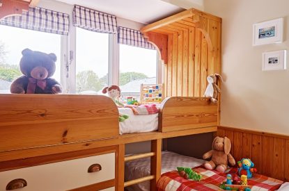 A children's bedroom at Fern House, Devon