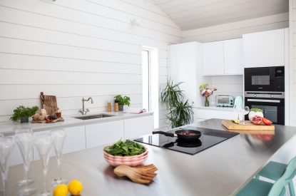 The kitchen at Duna, Cornwall