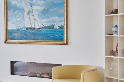 The living room at The Crewhouse, Hampshire