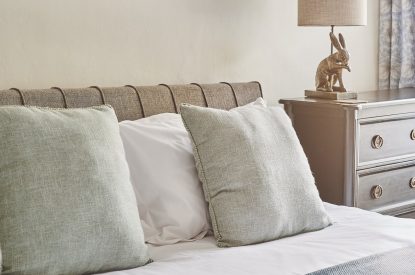 A bedroom at Crooked Cottage, Cotswolds