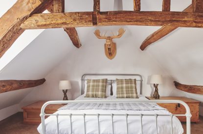 A bedroom at Crooked Cottage, Cotswolds