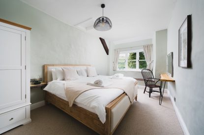 A double bedroom at Holwell Farmhouse, Devon