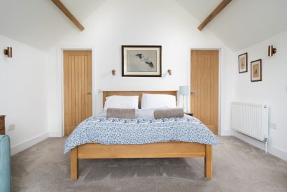 A double bedroom at Riverside Retreat, Devon
