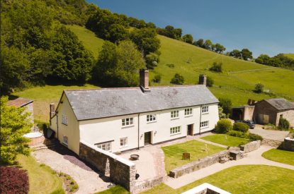 The exterior of Holwell Farmhouse, Devon