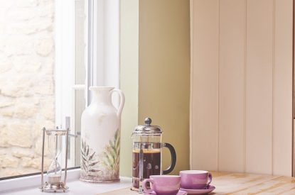 A breakfast bar at Church View Cottage, Cotswolds