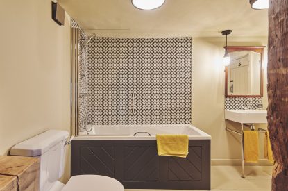 A bathroom at Hay Market House, Powys
