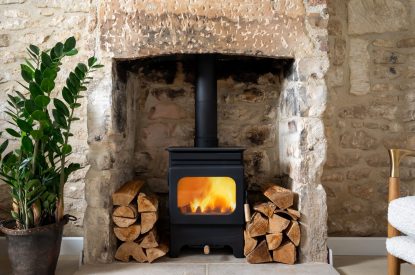 fireplace - Wellie Boot Cottage, cotswold cottages